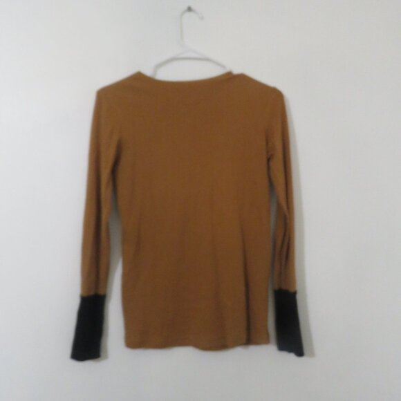 Point Tan Half Button Down Rib Knit Tee with Black Cuffs - Picture 4 of 4